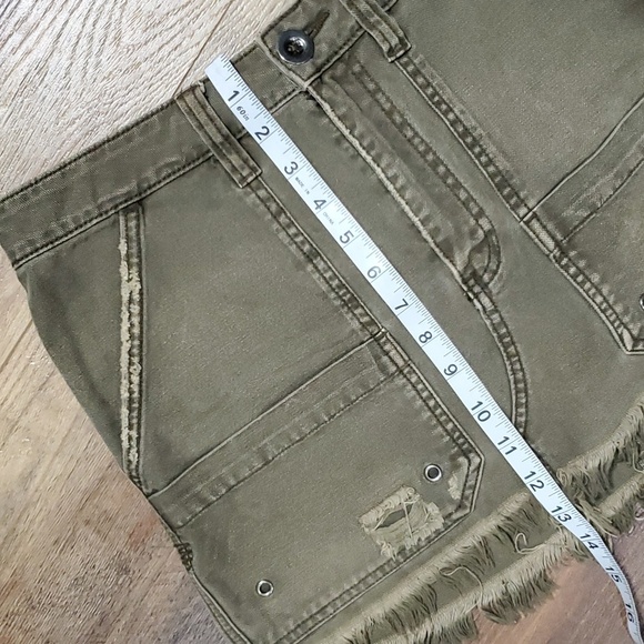 Free people army green distressed denim skirt - Picture 2 of 6